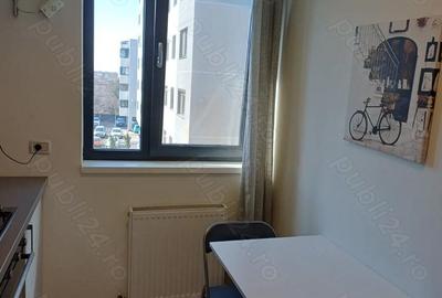 Garsonieră decomandată în Central - 4