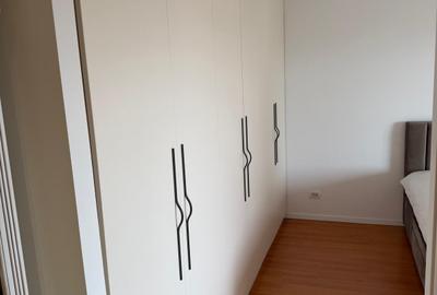 Apartament cu 3 camere decomandat în 1 Mai - 29