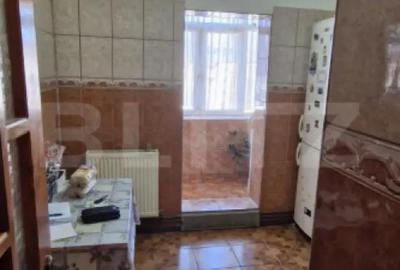 Apartament cu 3 camere decomandat în Central - 8