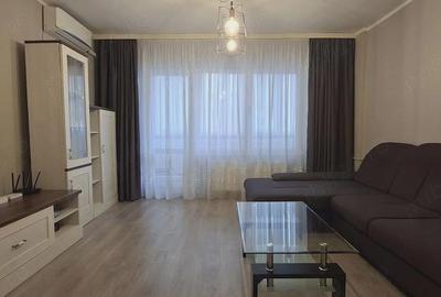 Garsonieră decomandată în Tudor
