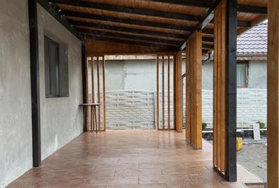 Casă cu 3 camere cu Canalizare în Stâlpu - 3