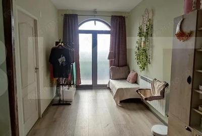 Casă cu 4 camere cu Teren 450 Mp în 1 Decembrie - 7