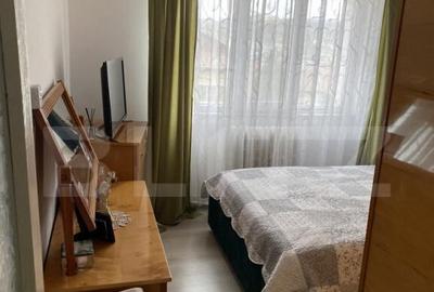 Apartament cu 3 camere decomandat în Central - 1