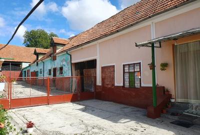 SC VIMAK vinde casa saseasca in loc.Maierus,Brasov . - 3