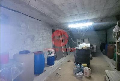 Casă cu 4 camere cu Teren 2500 Mp în Agigea - 13