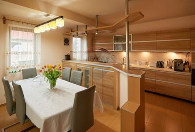 Casa / Vila cu 5 camere de vanzare pe Cezar Petrescu - 5