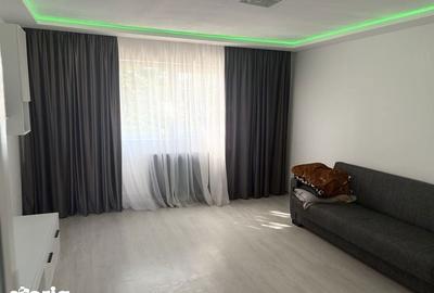 Apartament cu 3 camere decomandat în Central - 1
