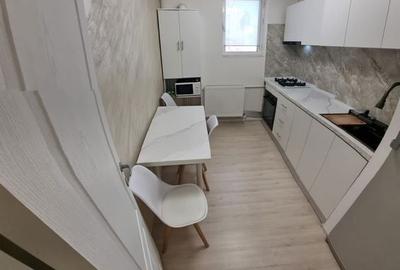 Apartament cu 3 camere decomandat în Unirii Nord - 5