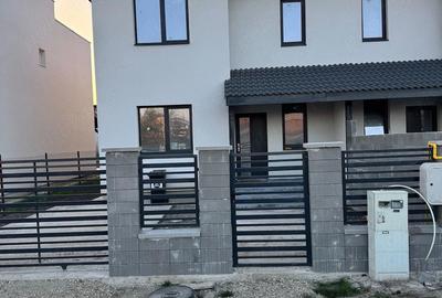 Casă cu Teren 135 Mp în Covaci - 3