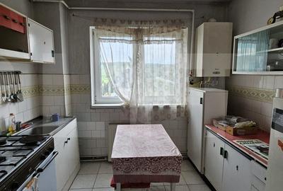 De vanzare! Apartament 4 camere, 80 mp, decomandat - Sf.Gheorghe