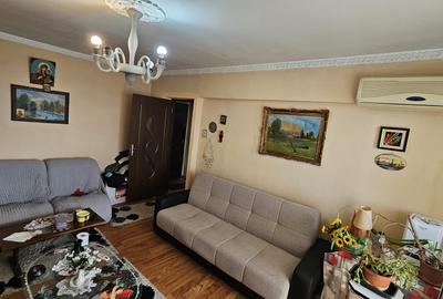 Apartament cu 2 camere decomandat în B-dul București - 10
