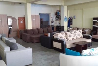 Spatiu comercial de inchiriat - 3