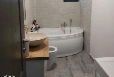 Apartament cu 3 camere decomandat în Cârcea - 3