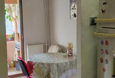 Apartament cu 2 camere decomandat în 9 Mai - 7
