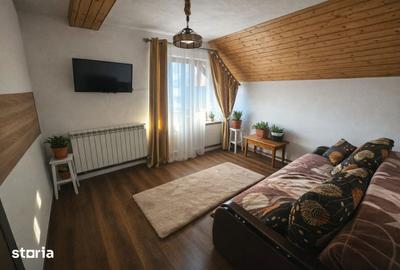 Casă cu 4 camere cu Teren 400 Mp în Central - 9