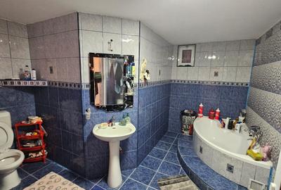 Zona AFI Palace casa 2007 parter 3 camere  la 122000 euro - 7