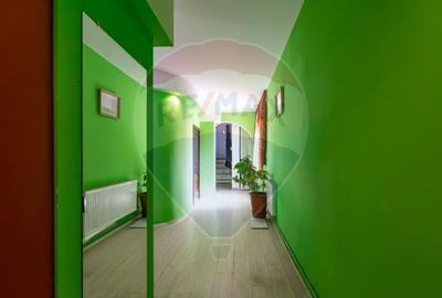 Apartament cu 3 camere decomandat în Alecu Russo - 14