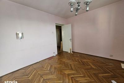 Apartament cu 3 camere în Central - 1