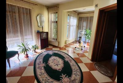 Casă cu 8 camere cu Teren 320 Mp în Bucureștii Noi - 4