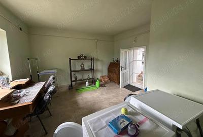 CASA LA TIPARI pentru 2 familii - 4