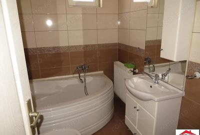 Apartament cu 2 camere în Central - 9