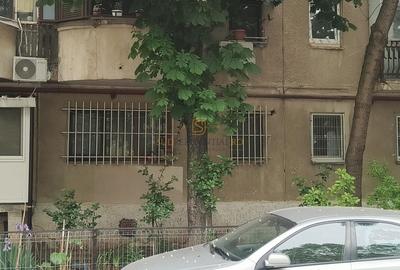 Garsonieră decomandată în Apărătorii Patriei - 10