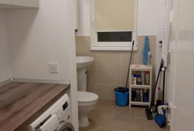 Apartament cu 3 camere decomandat în Calea Victoriei - 2