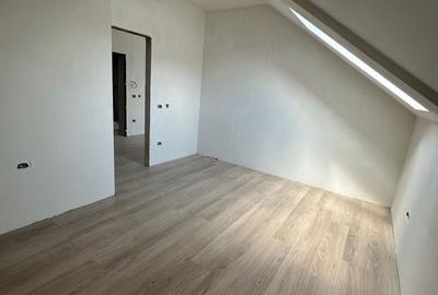 Apartament cu 2 camere decomandat în Freidorf - 20