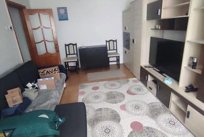 Apartament cu 2 camere decomandat în Central - 3