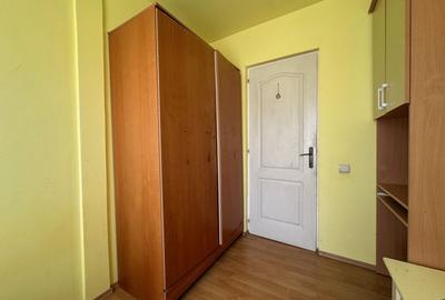 Apartament cu 3 camere semidecomandat, mobilat în Hipodrom 4 - 8