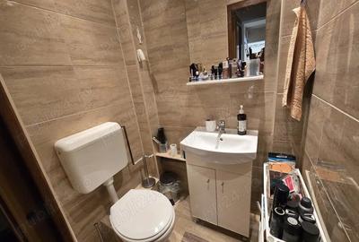 Re?i?a, apartament 4 camere, 100 mp, etaj 2, zona Micro II - 9