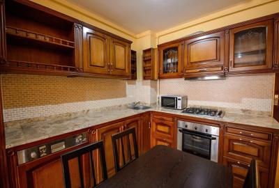 Închiriere  3 Camere în Mamaia - Regent, Zona Vega 500 euro - 8