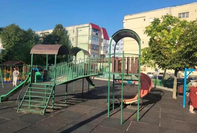 Vand apartament 3 camere - 3