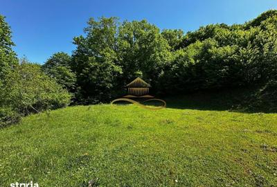 Teren de 1439 mp, în Mărgineni - 2