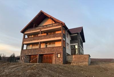 Casă cu 4 camere în Coldău - 5