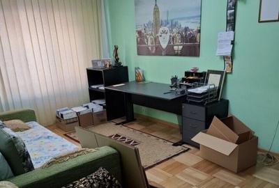 Apartament cu 4 camere decomandat în Mihai Bravu - 2