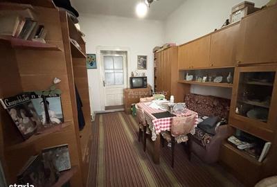 Casă cu 3 camere cu Teren 61 Mp în Central - 2