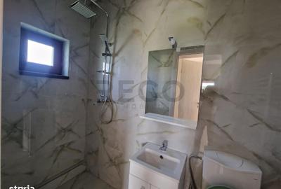 Casă cu 3 camere cu Teren 350 Mp în Borș - 7