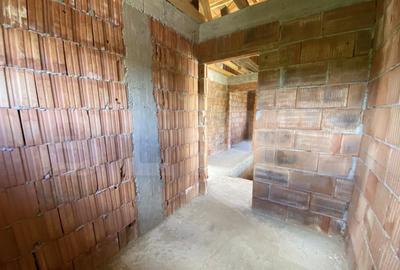 Casa familiala la rosu in suprafat utila de 199 mp si 400 mp - 15