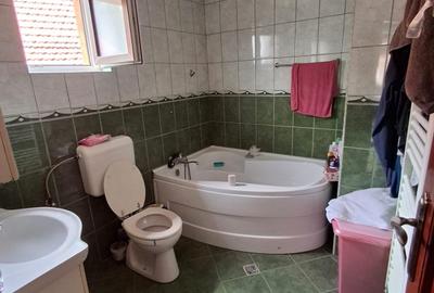 Casa in Zarnesti la pret de apartament - 10