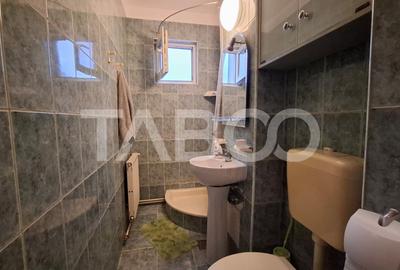 Apartament 3 camere de inchiriat 45 mp zona Vasile Aaron - 7