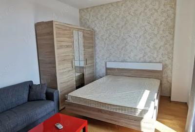 Compozitori Garsoniera Decomandata 35,29m Mobilata Utilata Centrala pe Gaze