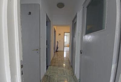 Apartament cu 3 camere decomandat în Central - 18