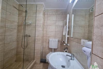 Casă cu 20 camere cu Teren 510 Mp în Nord - 6