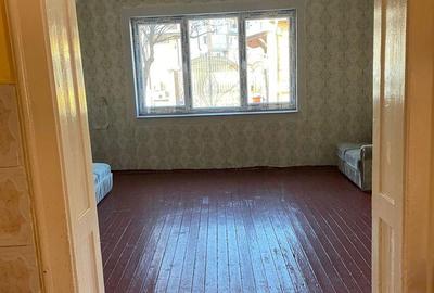 Semicentral - Vanzare casa 2 camere - Str. Libertatii - 3