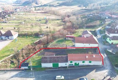 Casă cu 4 camere cu Teren 1084 Mp în Vale - 2