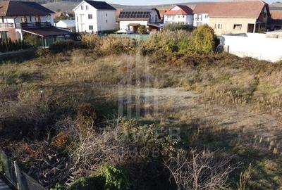 Oportunitate rară în Cristian, Sibiu - teren de 1400 m? Oportunitate rară în Cristian, Sibiu - teren de 1400 m? - 2