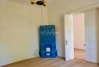 Casă cu 4 camere în Ana Ipătescu - 3