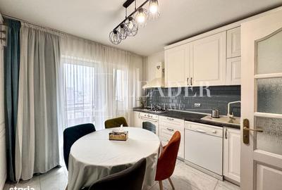 Apartament cu 4 camere, mobilat în Unirii