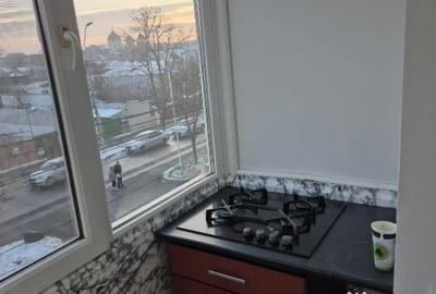 Apartament cu 2 camere decomandat în Central - 3